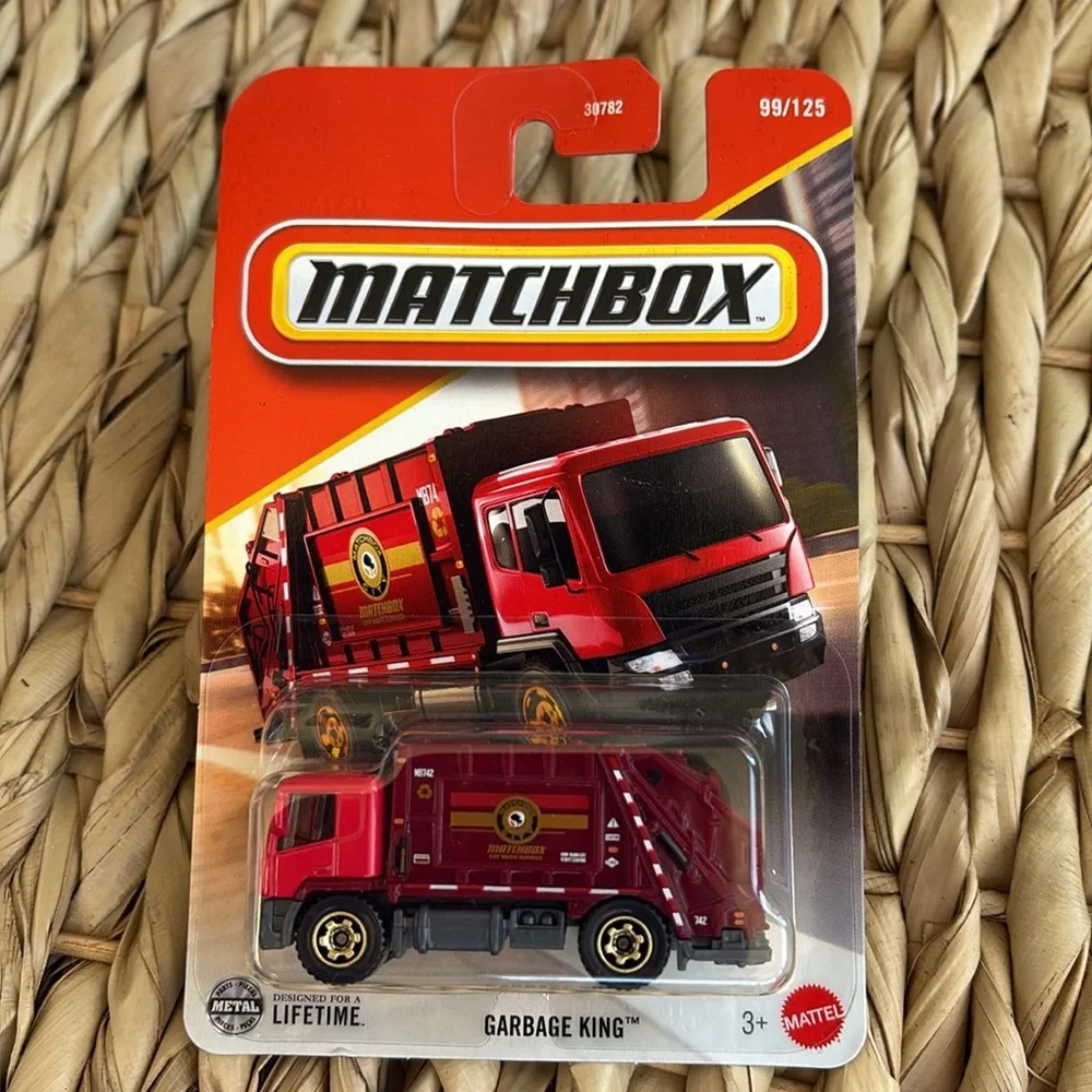 Matchbox Garbage King Disposal Trash Truck Red GarbageTruck New